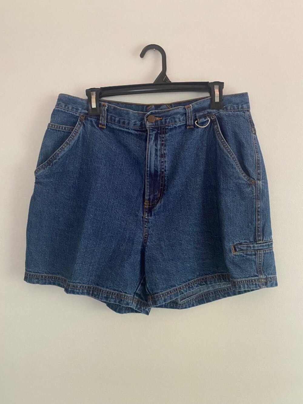 Vintage Bill Blass Women's High-Rise Denim Carpenter Mom Shorts Size 12